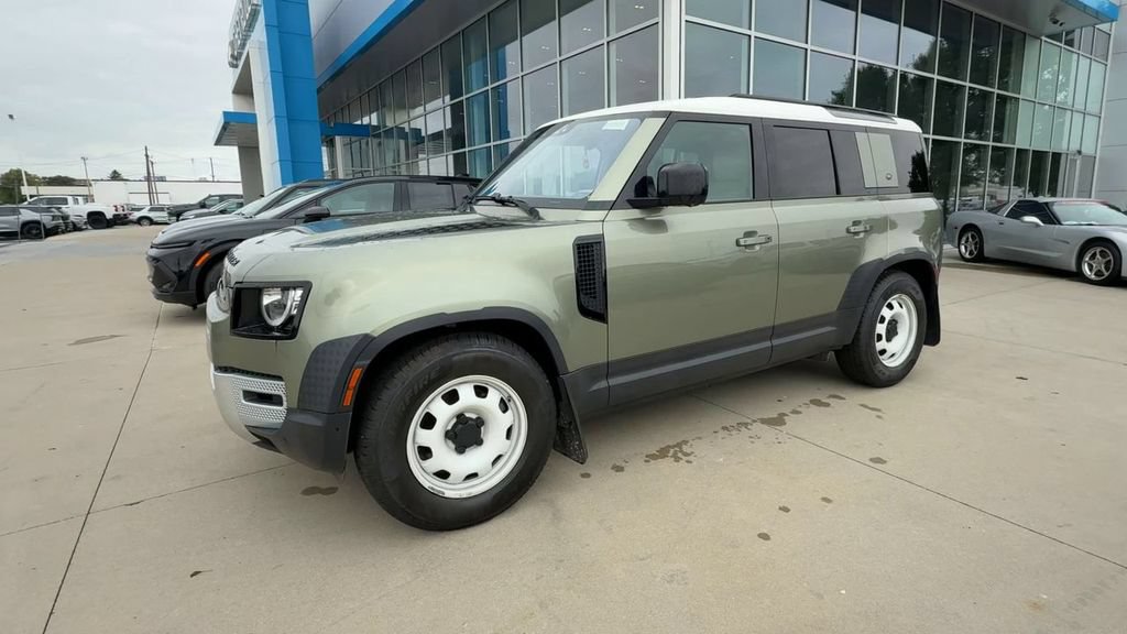 Used 2020 Land Rover Defender 110 AWD/4WD image 4