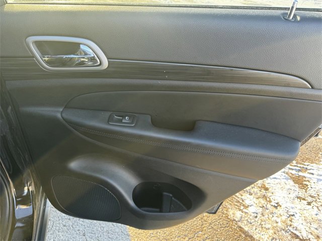 Certified 2022 Jeep Grand Cherokee Laredo X image 15