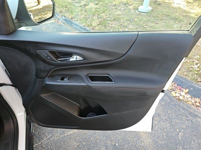 Used 2024 Chevrolet Equinox RS image 19