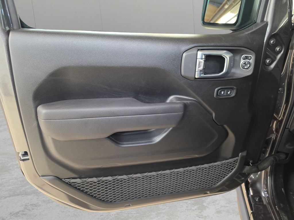 New 2026 Jeep Gladiator Rubicon AWD/4WD image 14