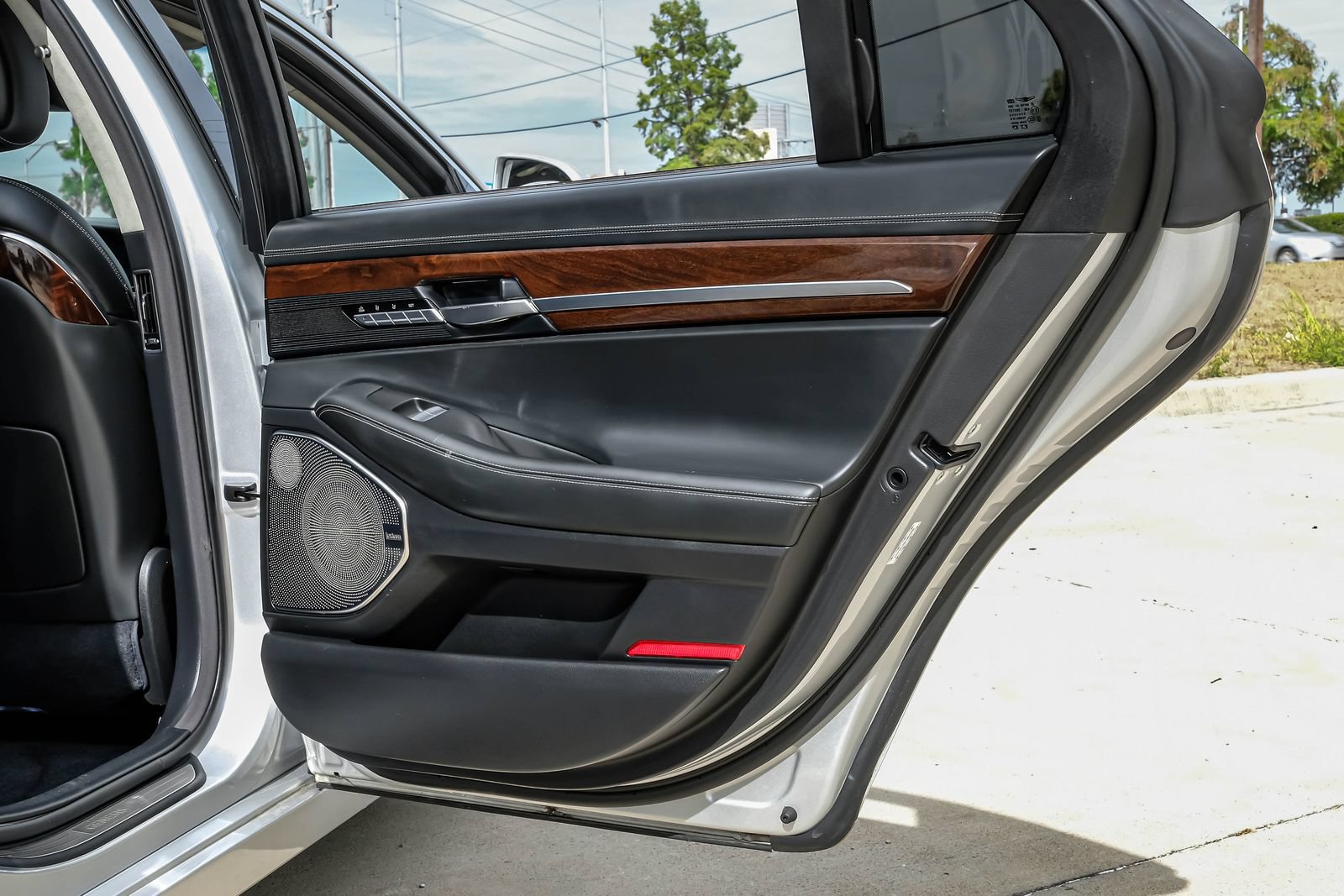 Used 2019 Genesis G90 5.0 Ultimate RWD image 51