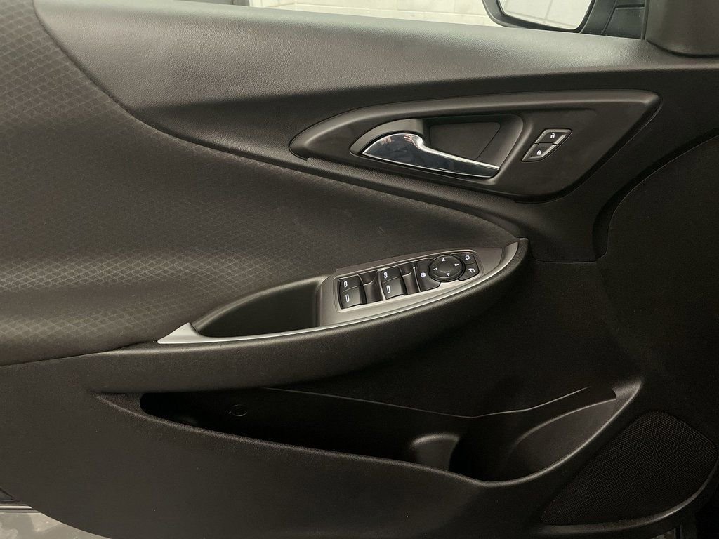 Used 2022 Chevrolet Malibu LT image 15