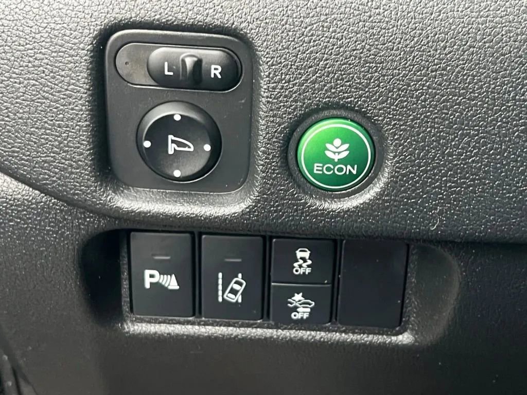 Used 2017 Honda Pilot Elite image 49