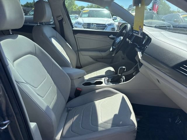 Used 2019 Volkswagen Jetta SEL Premium FWD image 20