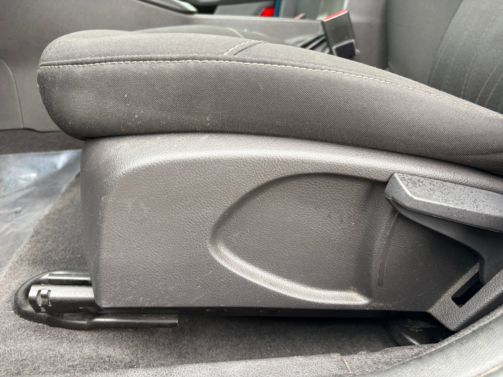 Used 2016 Ford Focus SE FWD image 13