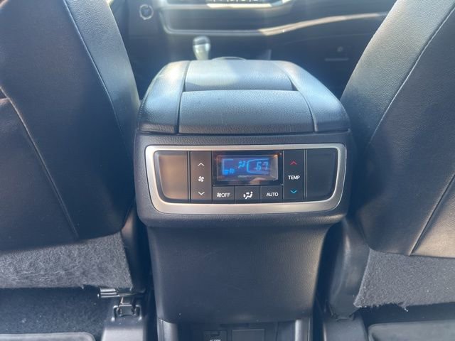 Used 2017 Toyota Highlander SE image 20