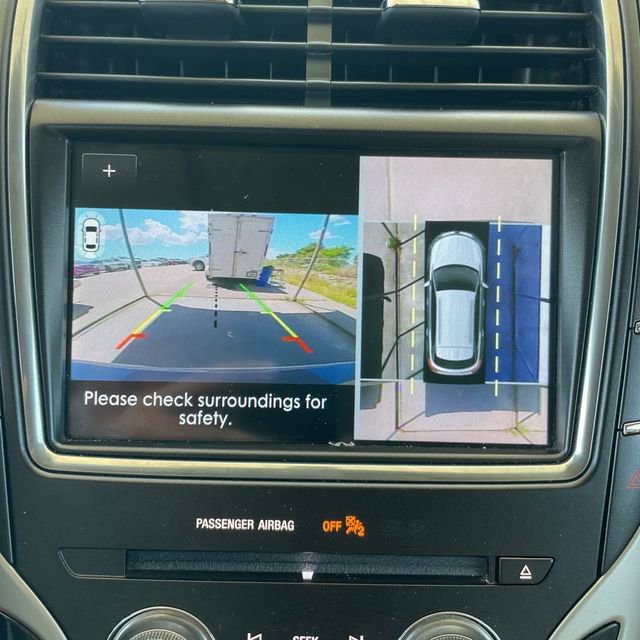 Used 2019 Lincoln Nautilus Reserve AWD/4WD image 18