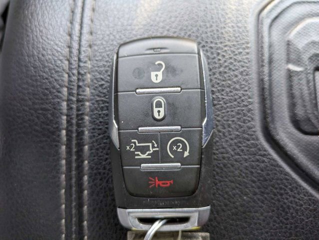 Used 2020 RAM 1500 Laramie w/ Sport Appearance Package AWD/4WD image 28