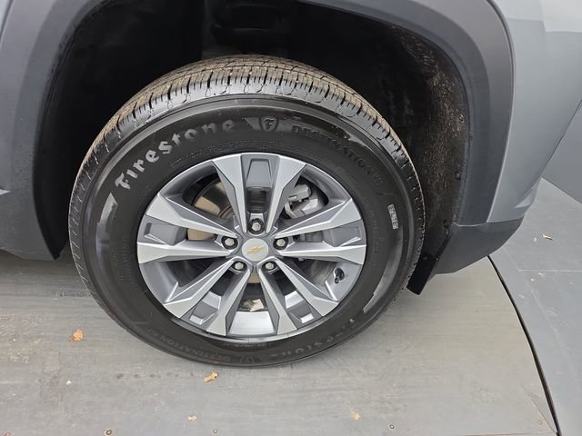 Used 2025 Chevrolet Equinox LT image 12