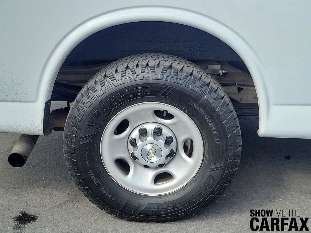 Used 2020 Chevrolet Express 3500 LS RWD image 7