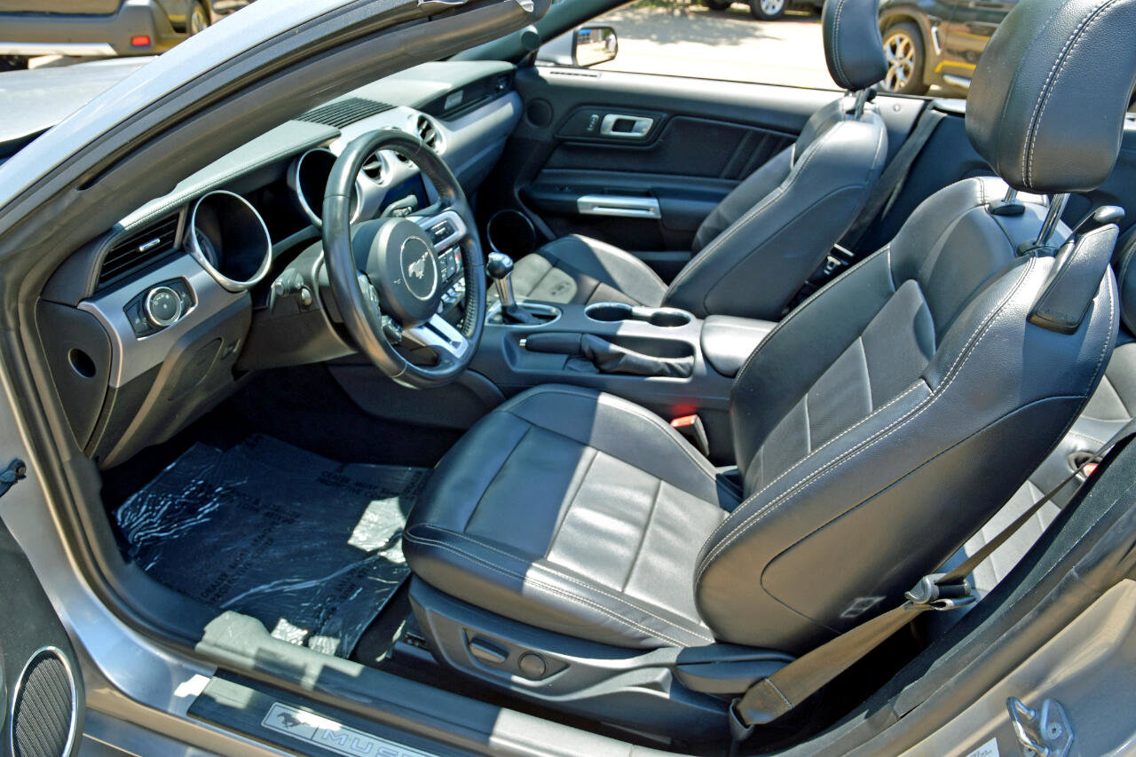 Used 2022 Ford Mustang Premium image 8
