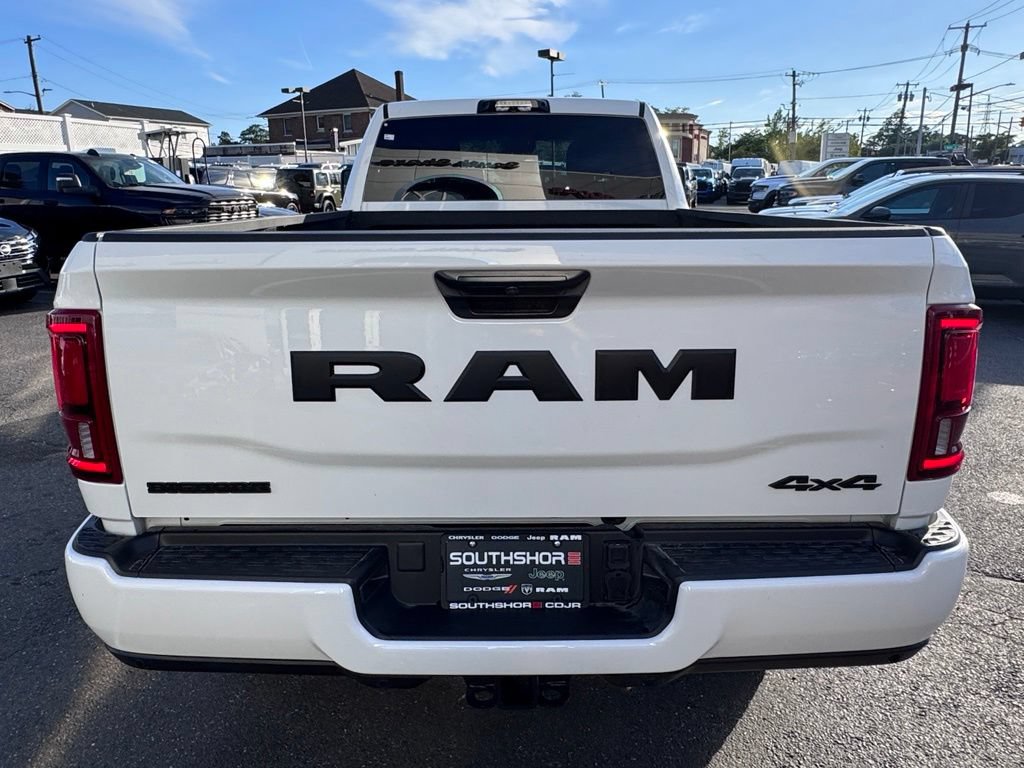 New 2026 RAM 2500 Big Horn AWD/4WD image 5