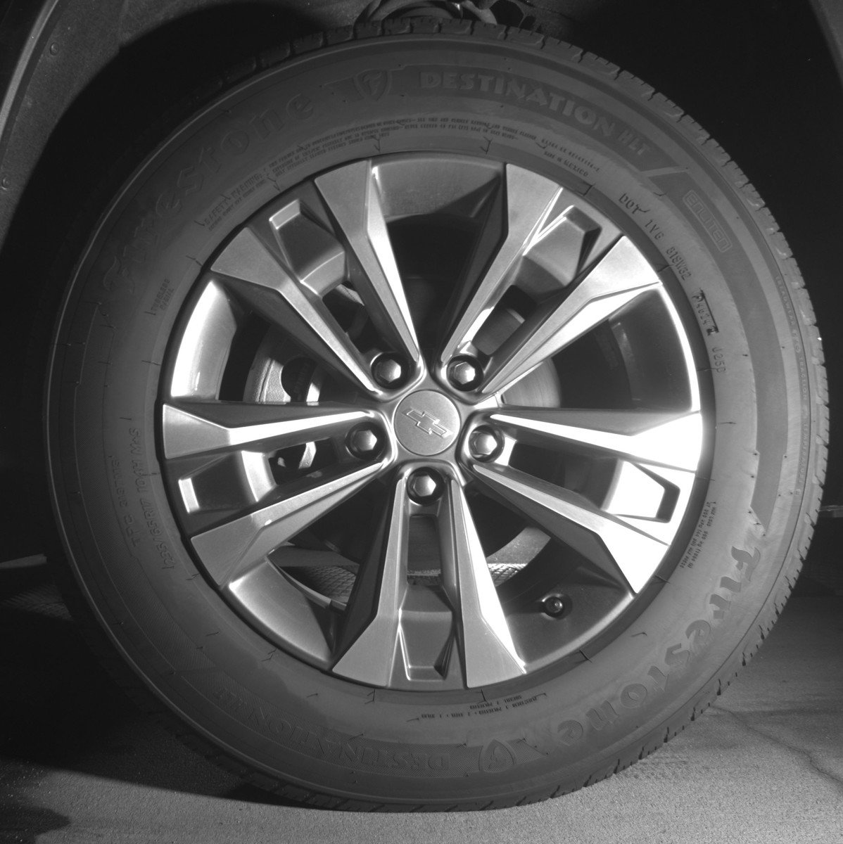 Used 2025 Chevrolet Equinox LT FWD image 12