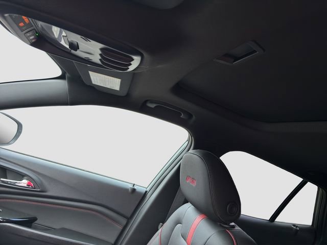 New 2026 Chevrolet Trax RS w/ Sunroof Package FWD image 19