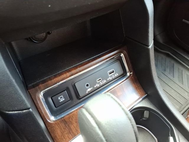 Used 2024 Subaru Ascent Touring w/ Popular Package #2 image 25