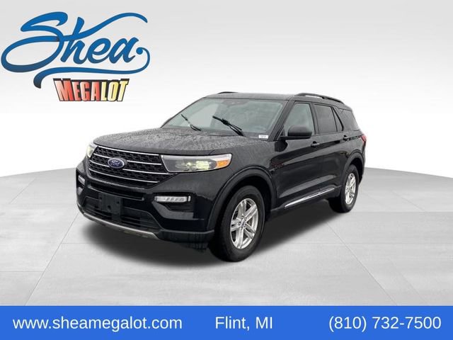 Used 2023 Ford Explorer XLT AWD/4WD image 1