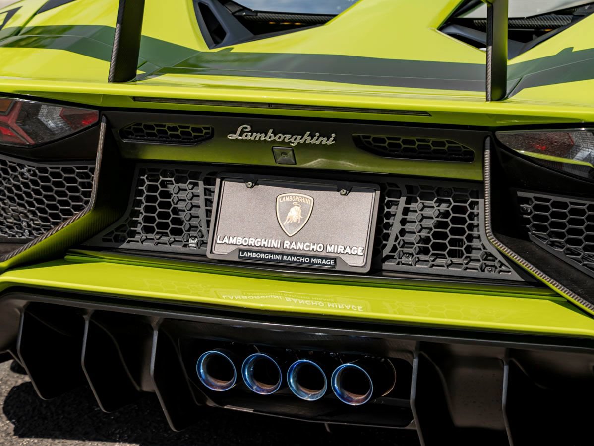 Used 2016 Lamborghini Aventador LP 750-4 Superveloce AWD/4WD image 14