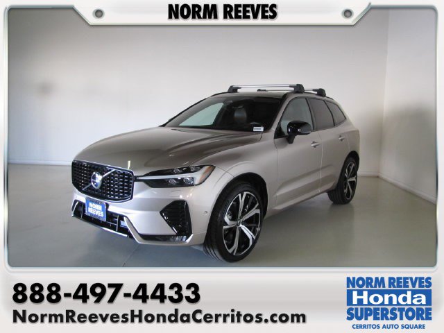 Used 2023 Volvo XC60 B5 Ultimate FWD image 24