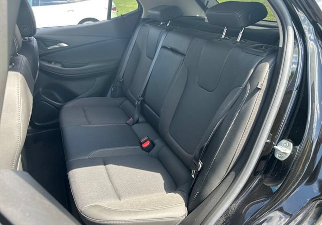 Used 2023 Buick Encore GX Select w/ Sport Touring Package FWD image 14