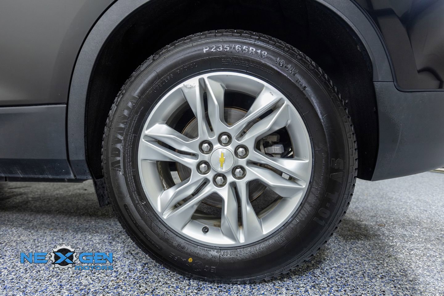 Used 2020 Chevrolet Blazer LT FWD image 43