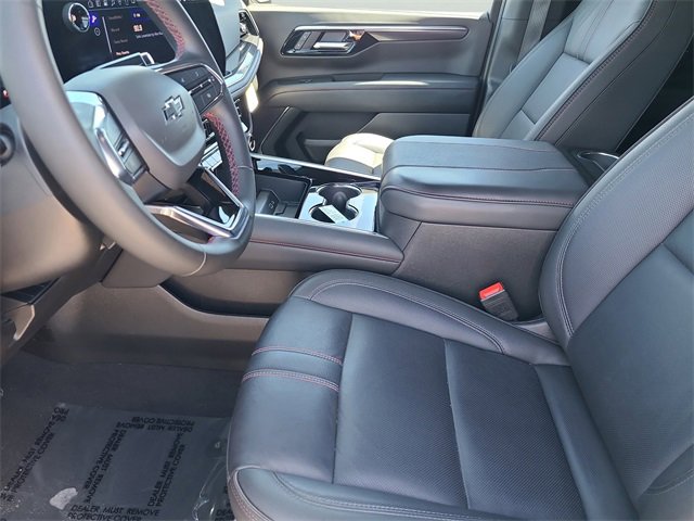 Used 2025 Chevrolet Suburban RST image 24