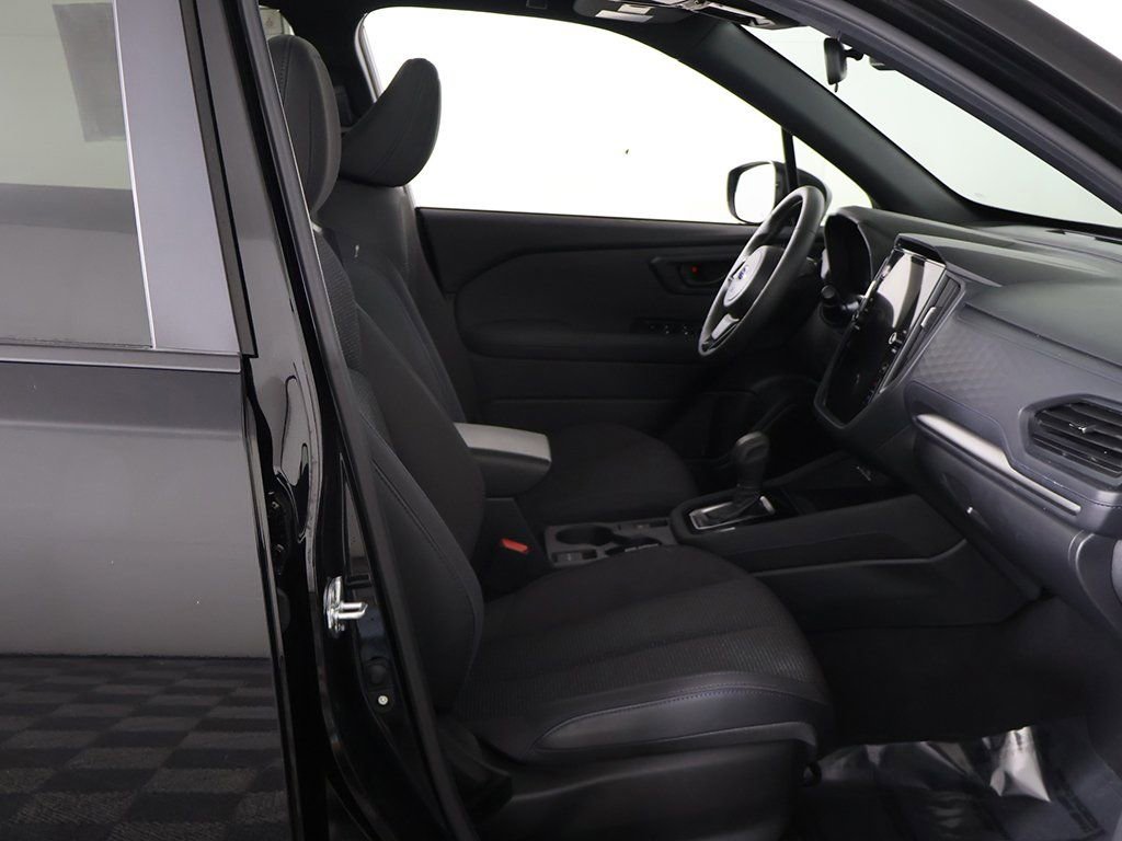Used 2025 Subaru Forester Premium image 26