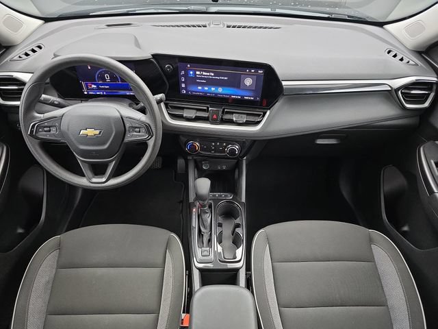 Used 2024 Chevrolet TrailBlazer LT AWD/4WD image 13