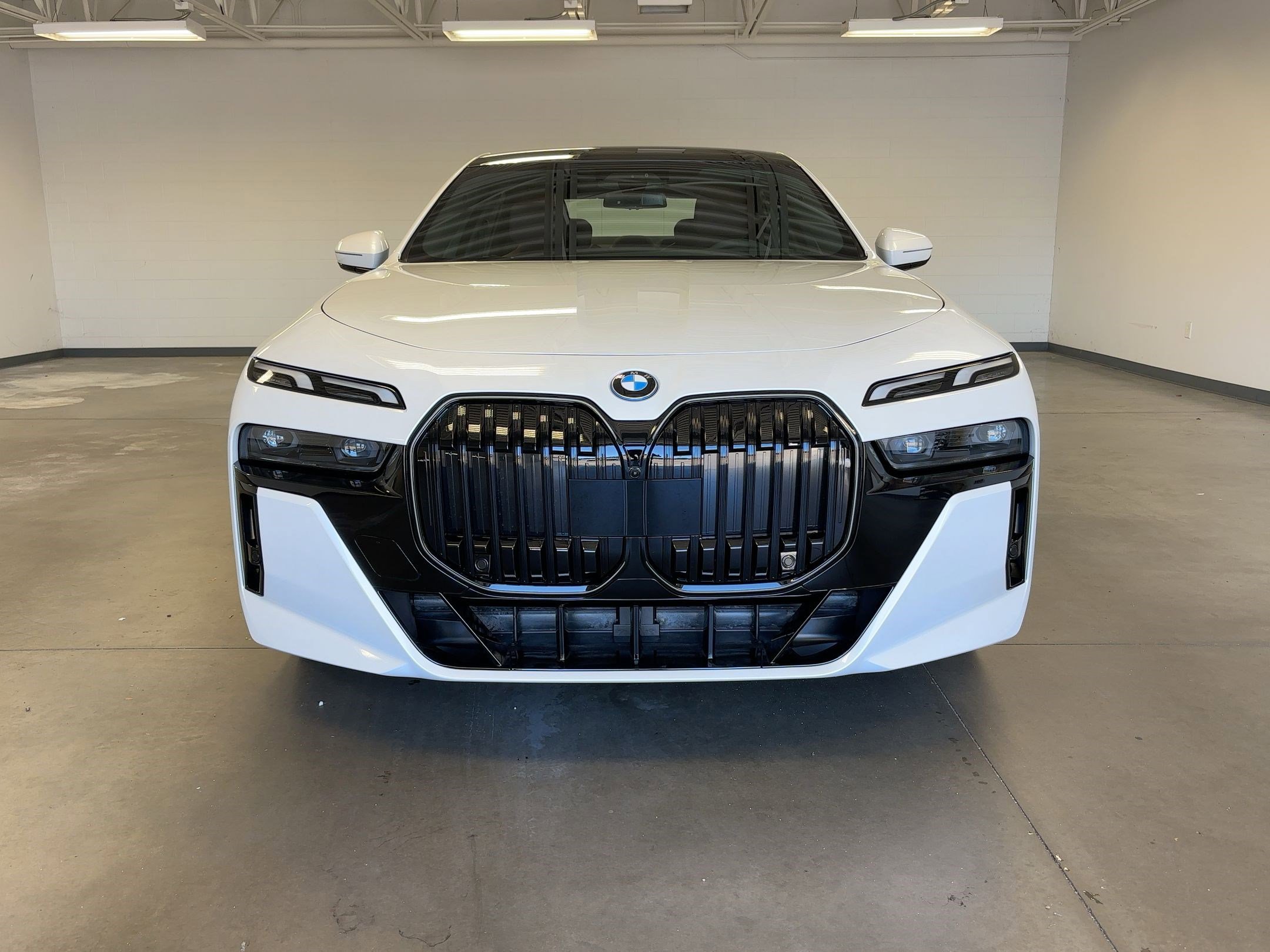 New 2026 BMW i7 eDrive50 w/ M Sport Package image 5