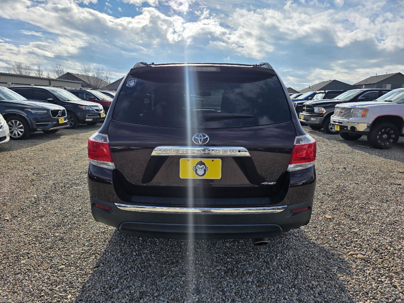 Used 2011 Toyota Highlander Limited w/ Tow Pkg image 6