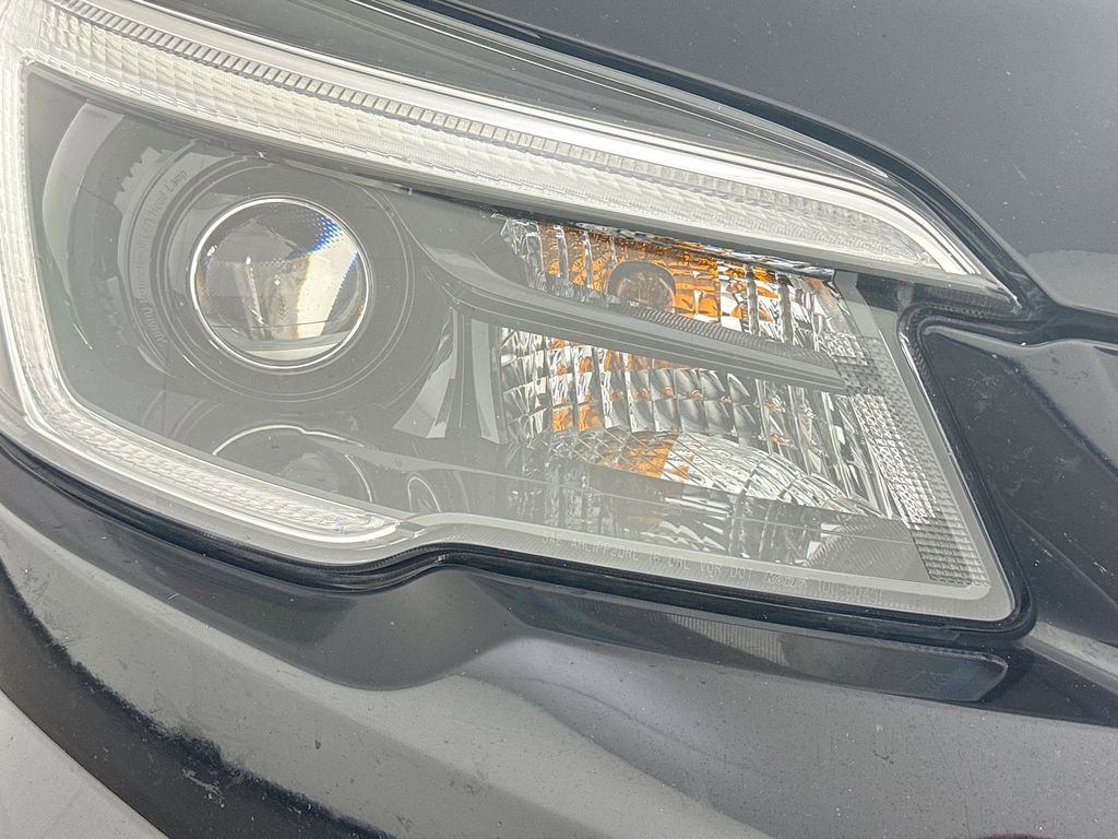 Used 2021 Subaru Forester Premium AWD/4WD image 37