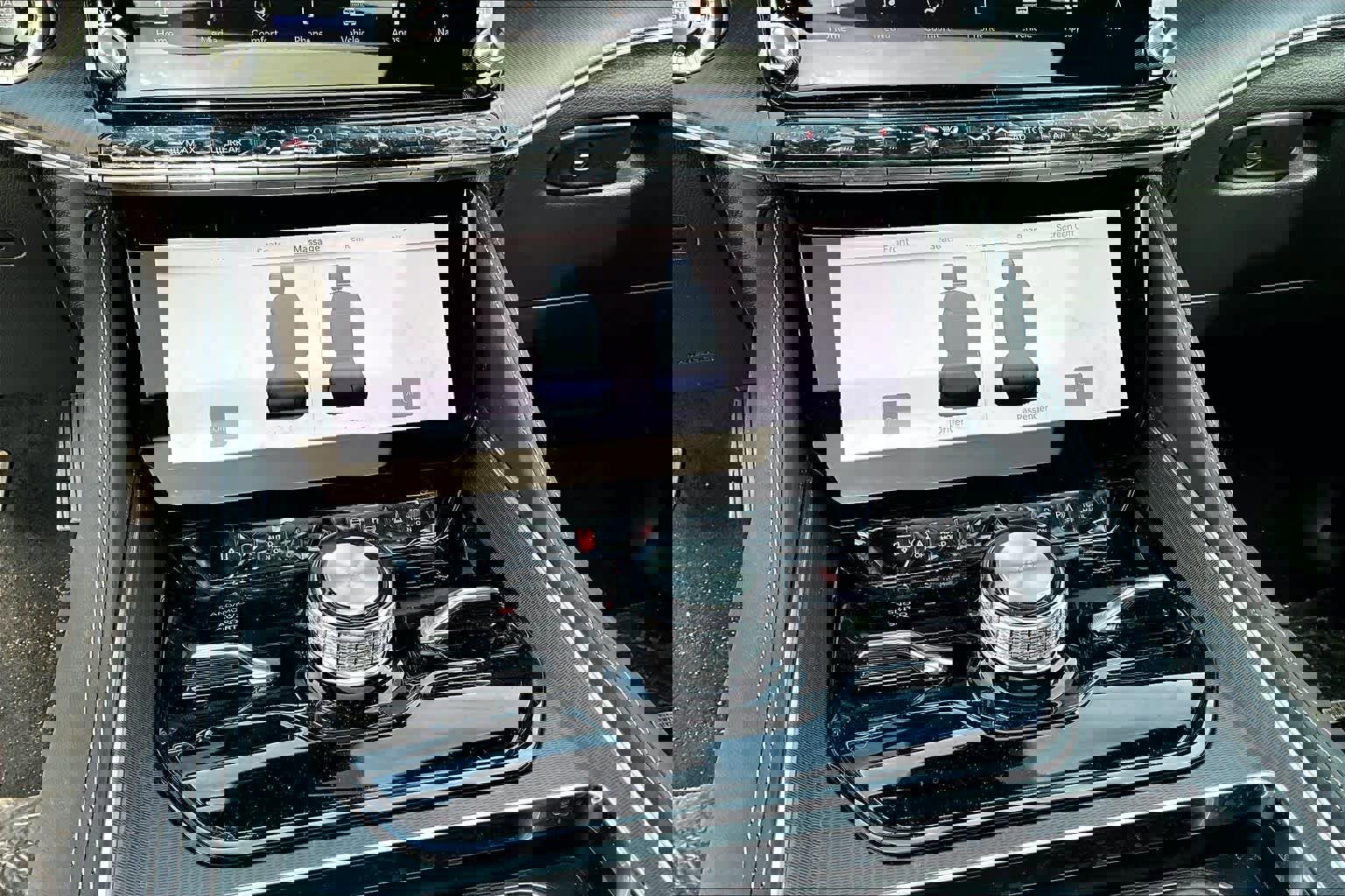 New 2026 Jeep Grand Wagoneer Summit image 18