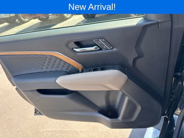 Used 2026 GMC Canyon Denali AWD/4WD image 15