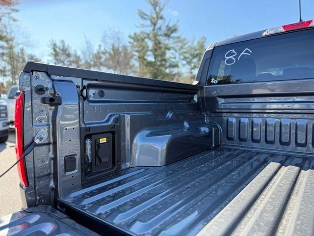 New 2026 Ford Maverick XLT image 7