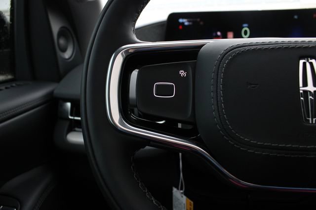 New 2026 Lincoln Navigator L Reserve AWD/4WD image 41