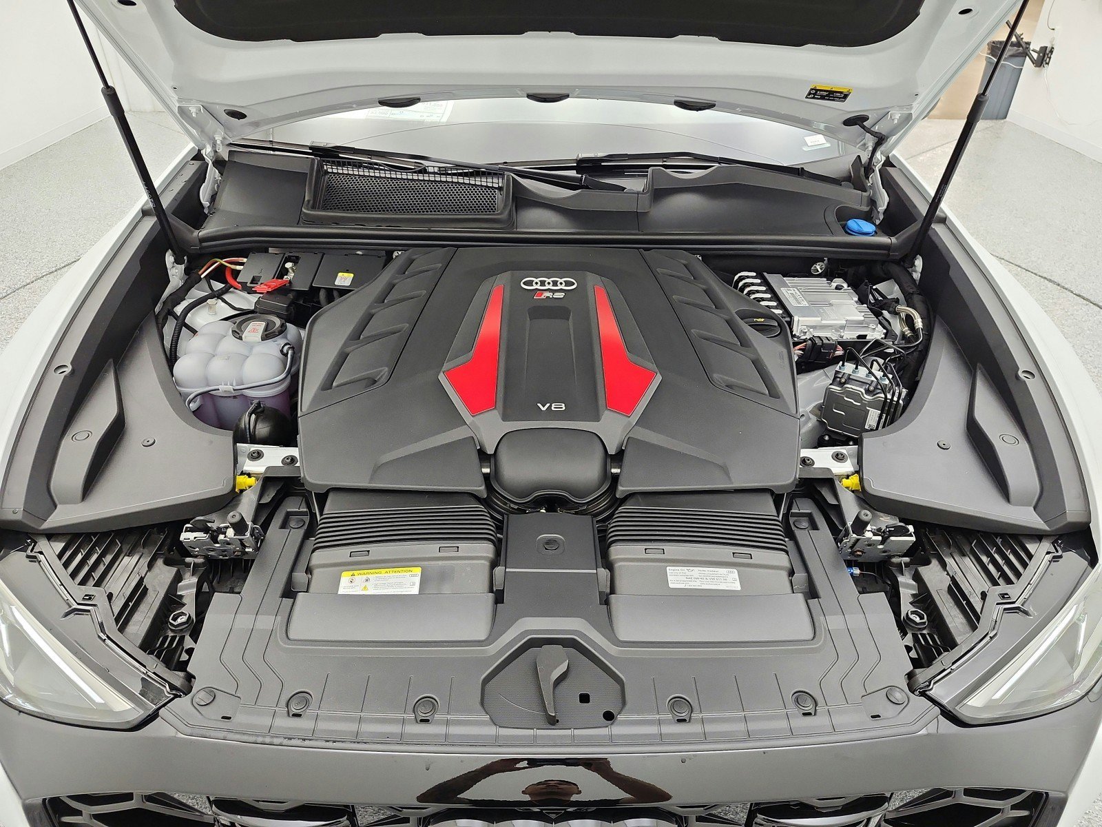 New 2026 Audi RS Q8 performance image 12