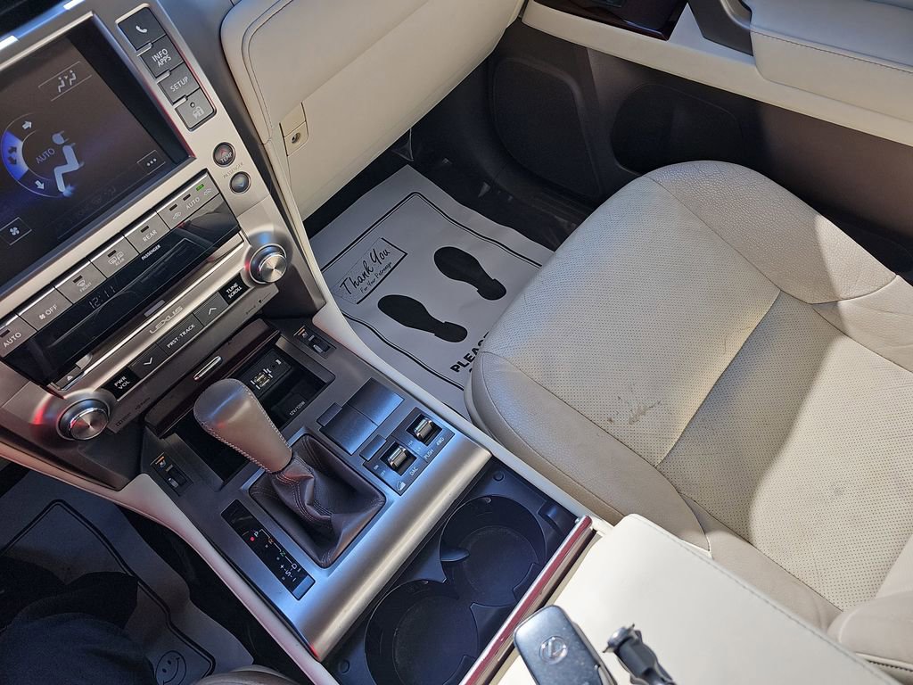 Used 2017 Lexus GX 460 image 29