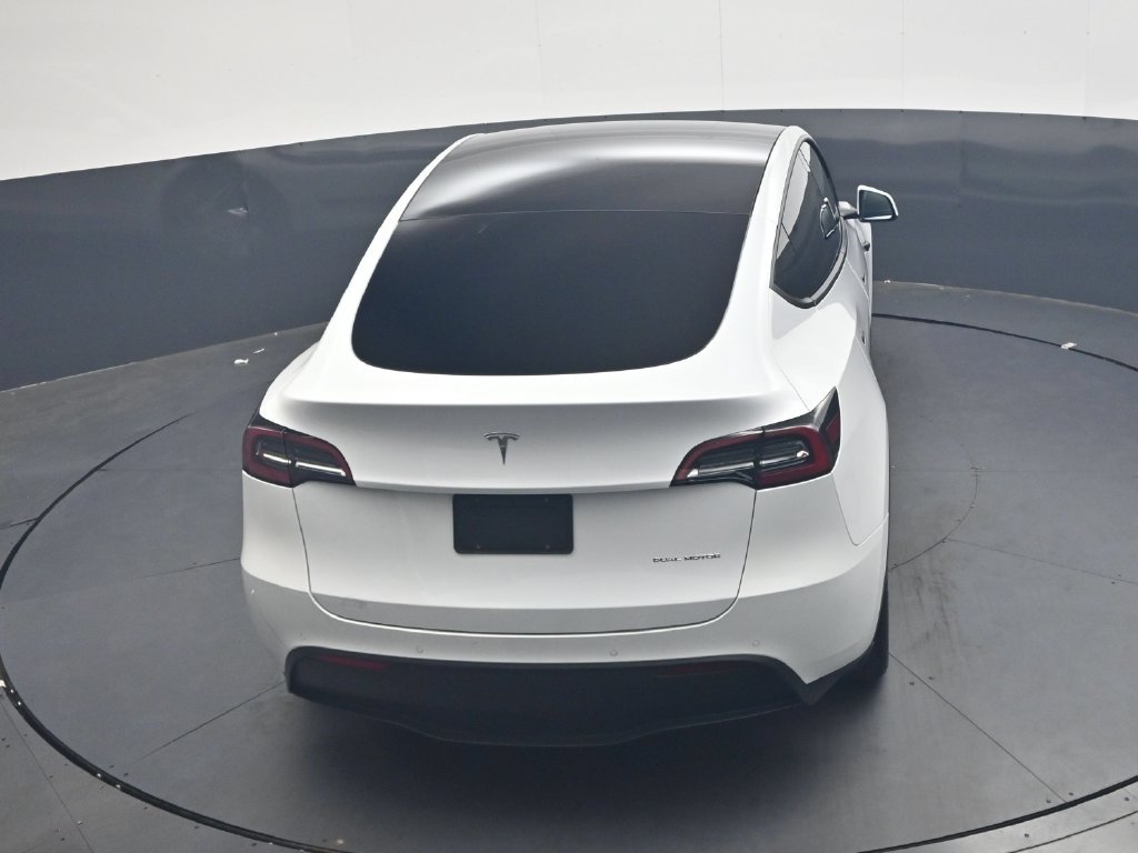 Used 2022 Tesla Model Y Long Range AWD/4WD image 20