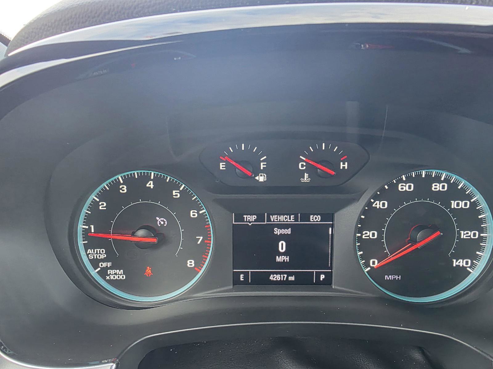 Used 2023 Chevrolet Traverse LS image 20