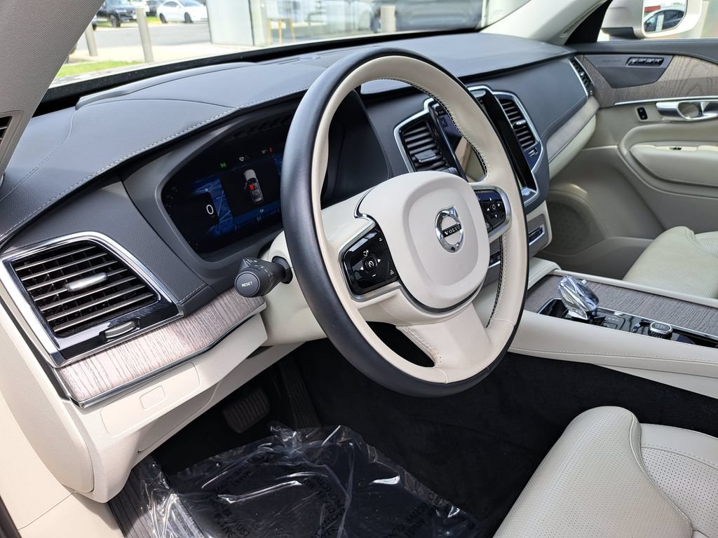 Used 2023 Volvo XC90 B6 Ultimate AWD/4WD image 8