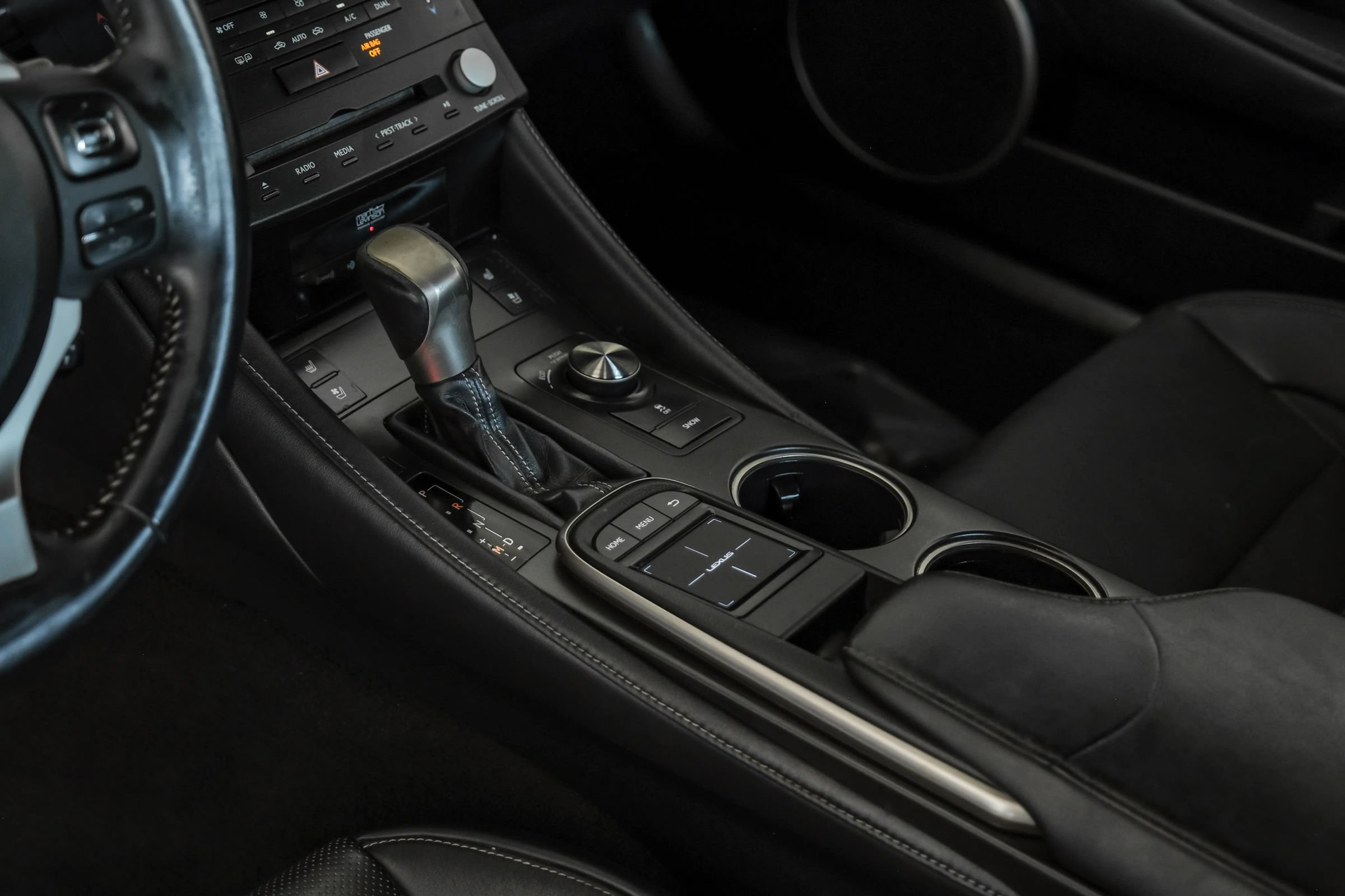 Used 2016 Lexus RC 350 w/ Luxury Package RWD image 22