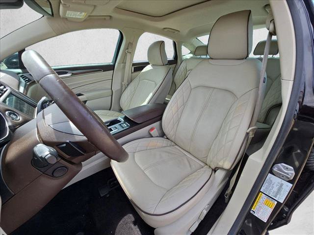 Used 2017 Ford Fusion Platinum FWD image 16