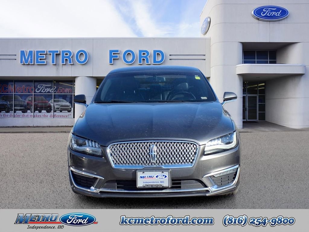 Used 2017 Lincoln MKZ Reserve FWD image 10
