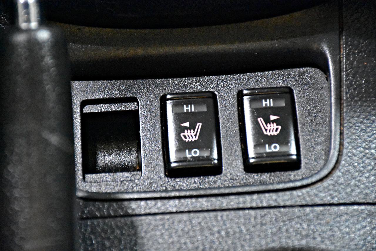 Used 2017 Nissan Sentra SR image 39