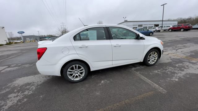 Used 2015 Chevrolet Sonic LT w/ Wheels and Fog Lamp Package FWD image 10