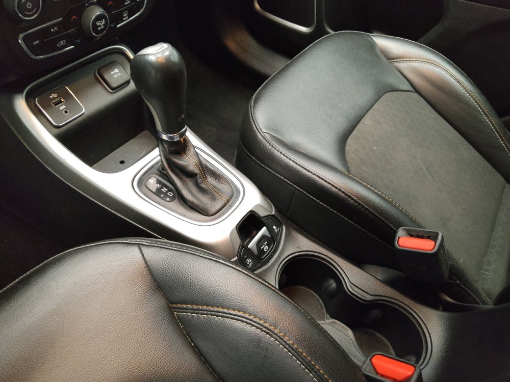 Used 2018 Jeep Compass Latitude w/ Popular Equipment Group image 26