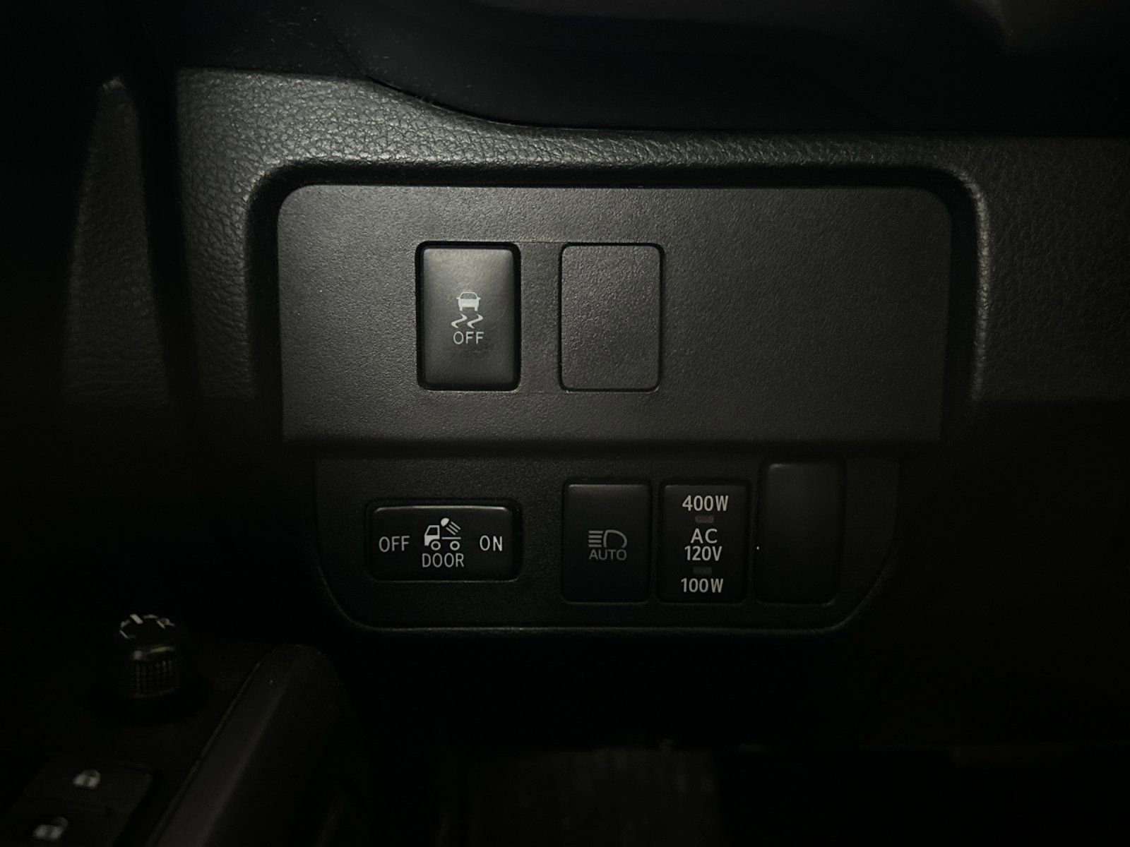 Used 2023 Toyota Tacoma TRD Off-Road AWD/4WD image 25