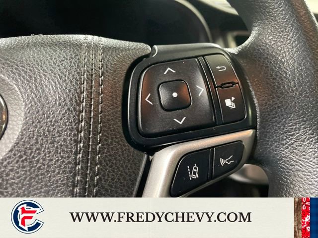 Used 2017 Toyota Highlander LE image 17