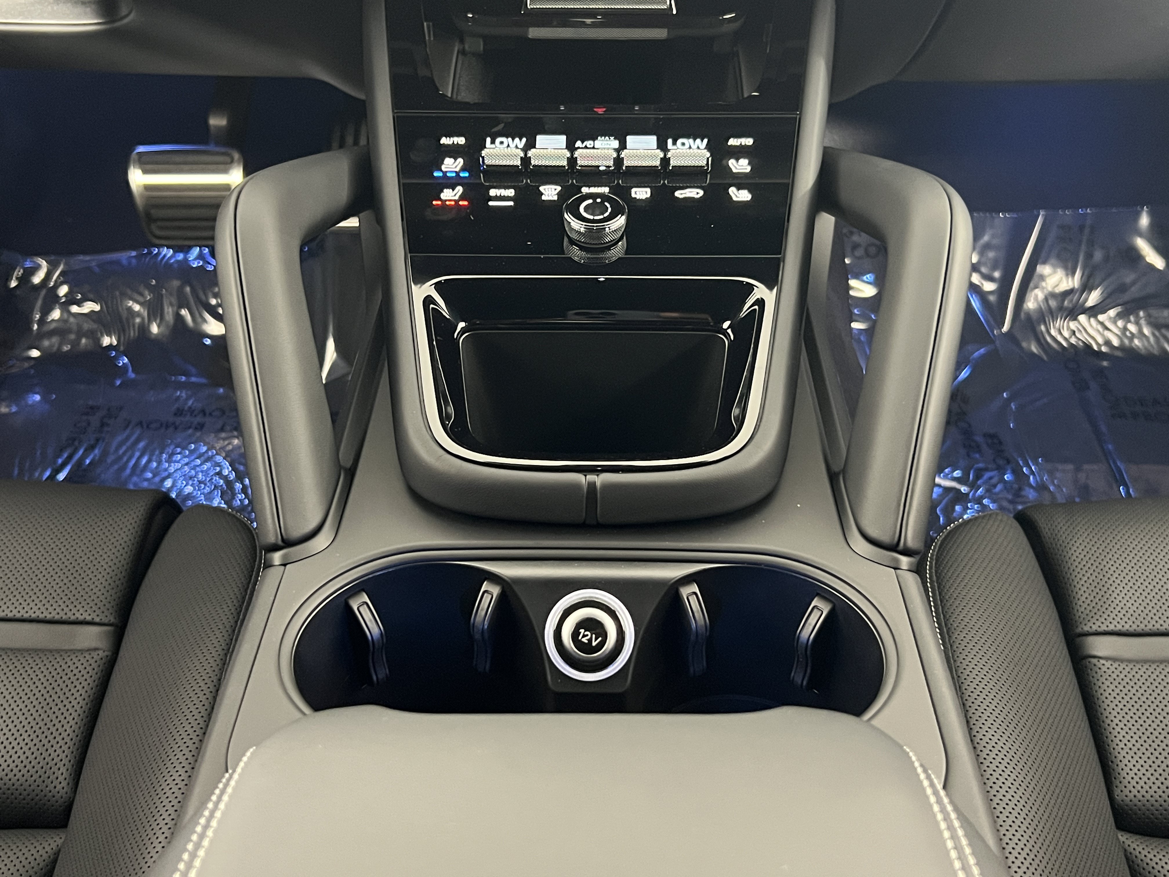 Certified 2026 Porsche Cayenne GTS AWD/4WD image 20