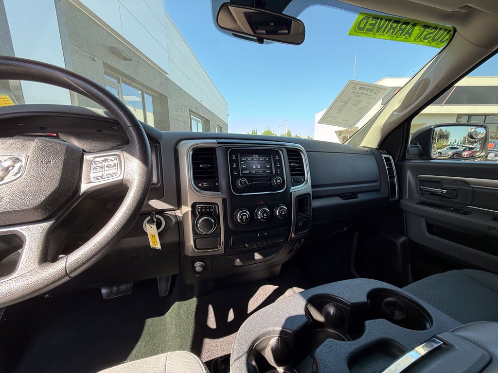 Used 2019 RAM 1500 Classic SLT RWD image 23