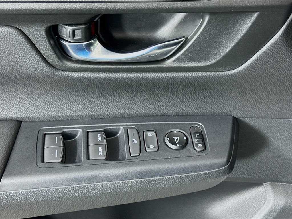 Certified 2026 Honda CR-V Sport image 17